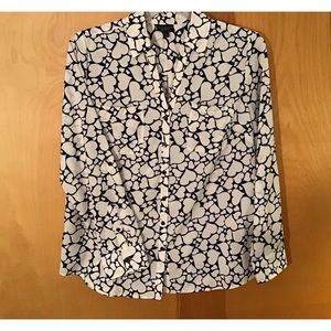 TALBOTS BLACK/WHITE BLOUSE SIZE L